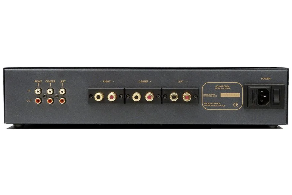 AV100
