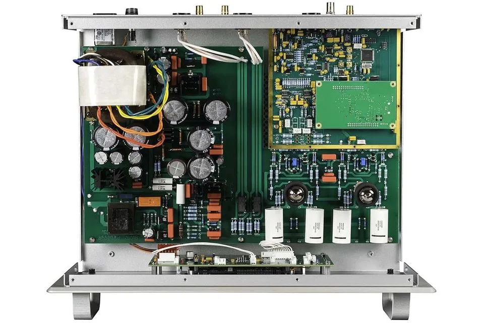 DAC9