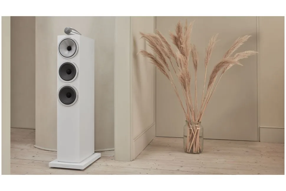 703 S3