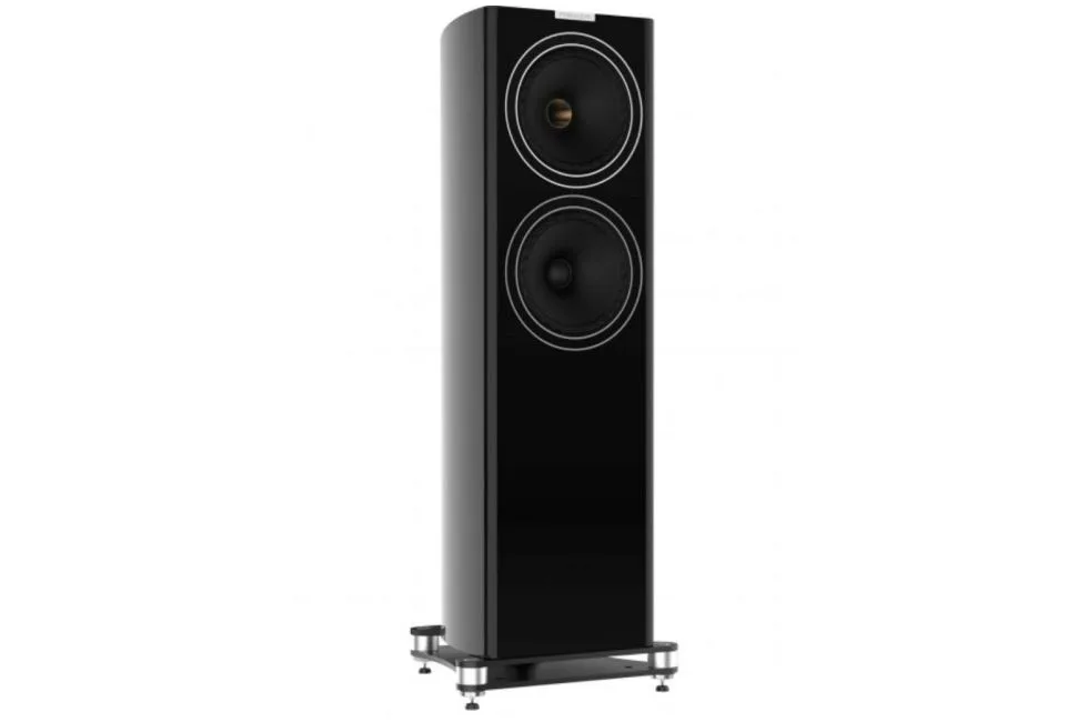 F704